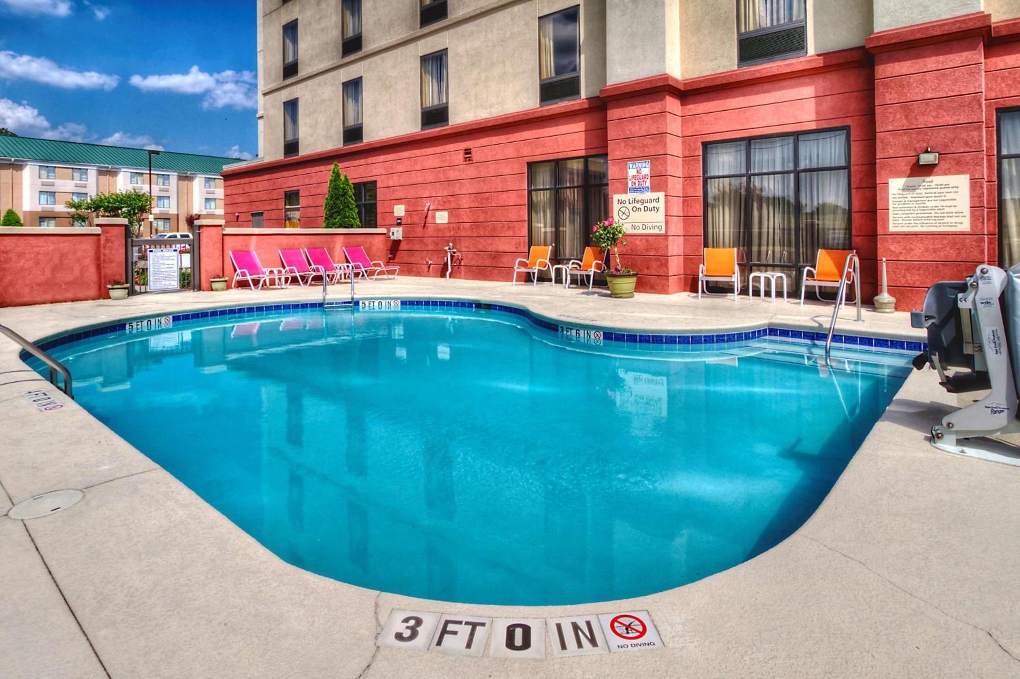 Hotel Hampton 3*